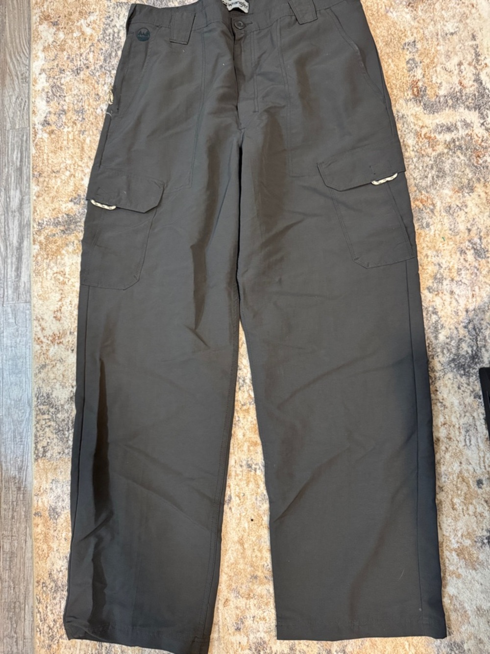Wrangler Black Men's Cargo Pants with Flap Pockets